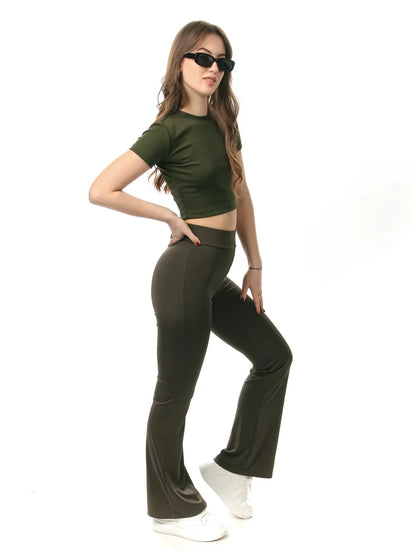 High-Waist Khaki Flared Leggings – Stretchy Slim-Fit Comfort Pants