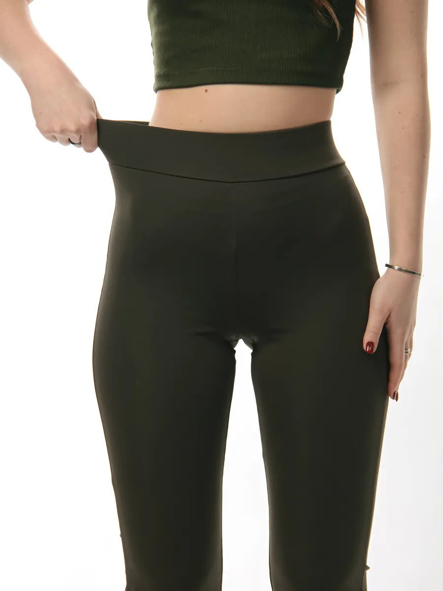 High-Waist Khaki Flared Leggings – Stretchy Slim-Fit Comfort Pants