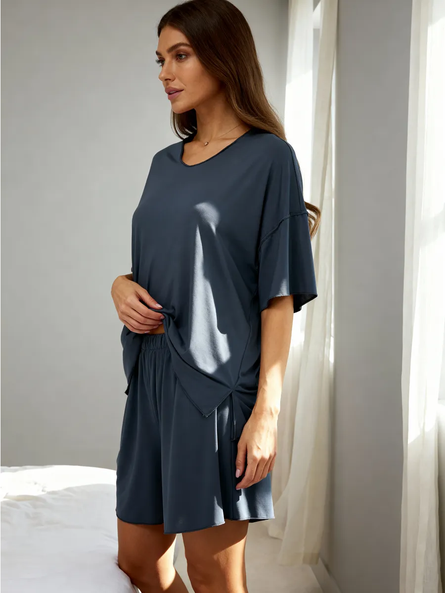 Oversized Pajama Set for Women – Shorts and T-Shirt