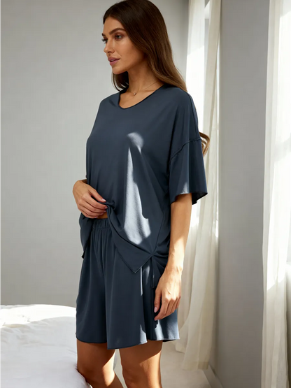 Oversized Pajama Set for Women – Shorts and T-Shirt
