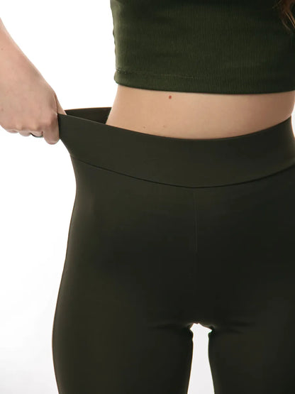High-Waist Khaki Flared Leggings – Stretchy Slim-Fit Comfort Pants