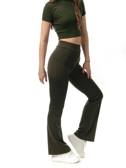 High-Waist Khaki Flared Leggings – Stretchy Slim-Fit Comfort Pants