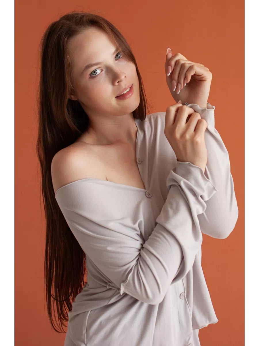 Soft Home Loungewear Pajama Set for Women – Cozy Top and Pants