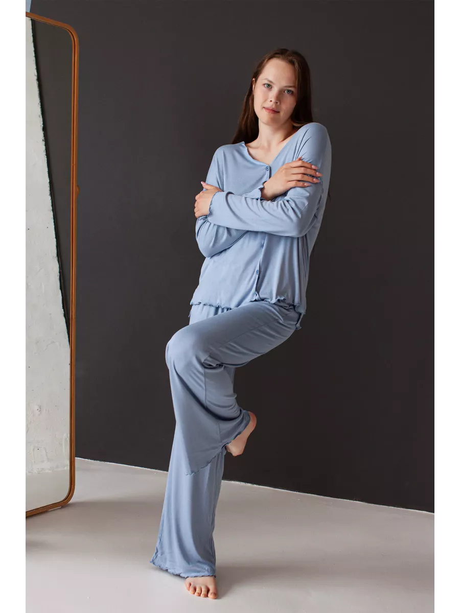 Soft Home Loungewear Pajama Set for Women – Cozy Top and Pants