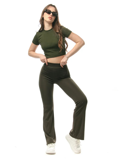 High-Waist Khaki Flared Leggings – Stretchy Slim-Fit Comfort Pants