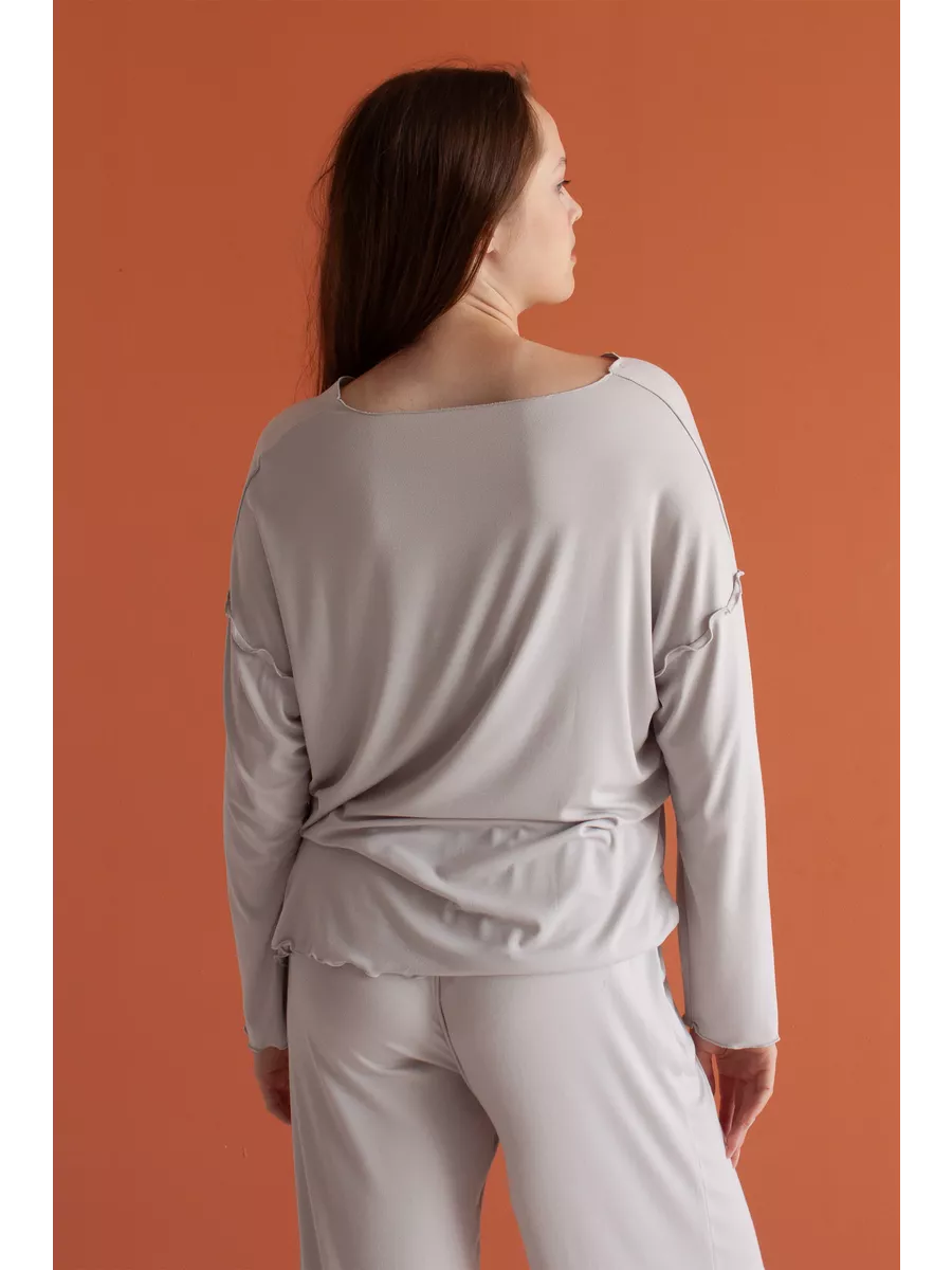 Soft Home Loungewear Pajama Set for Women – Cozy Top and Pants