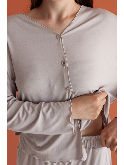 Soft Home Loungewear Pajama Set for Women – Cozy Top and Pants